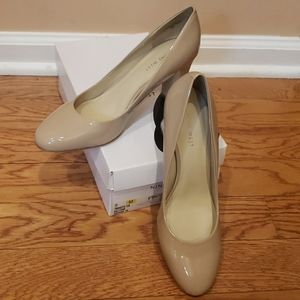 Classic Pumps